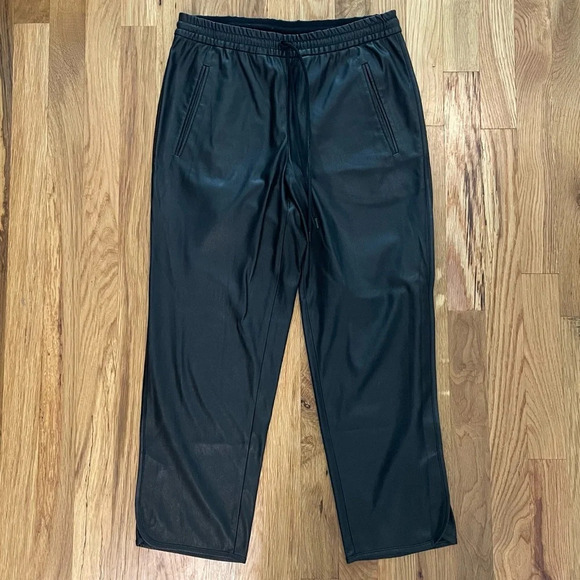 BCBG MAXAZRIA Vegan Faux Leather Black Cropped Pants Size XS - Picture 1 of 4